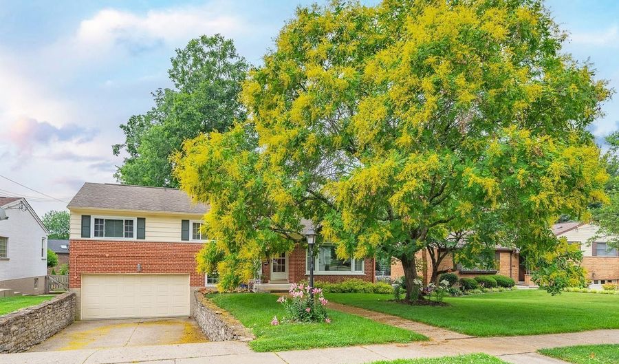 919 Rosetree Ln, Anderson Twp., OH 45230 - 3 Beds, 3 Bath