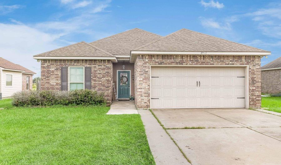 8942 Rue Blanc, Abbeville, LA 70510 - 3 Beds, 2 Bath