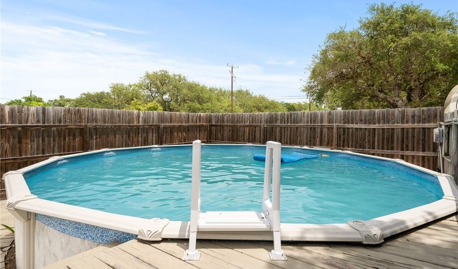 649 W Magnolia Ave, Aransas Pass, TX 78336 - 3 Beds, 2 Bath
