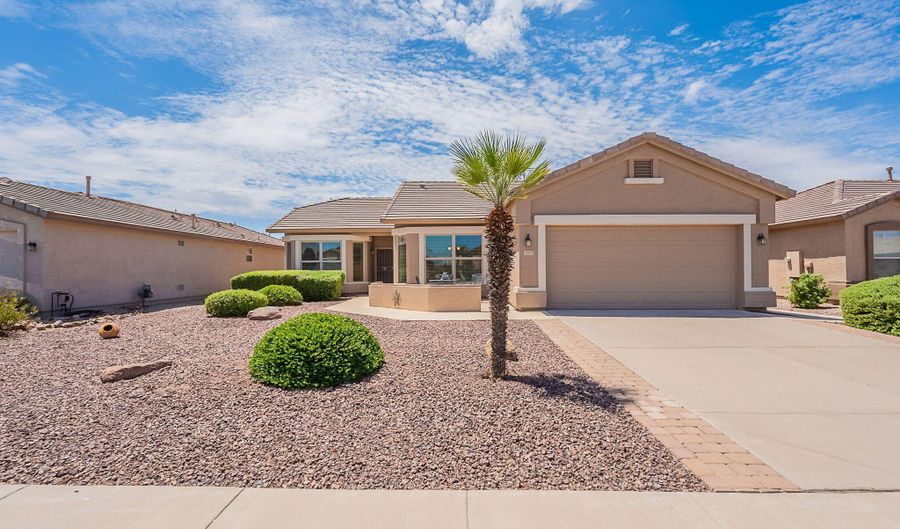 3045 E FIRESTONE Dr, Chandler, AZ 85249 - 2 Beds, 2 Bath