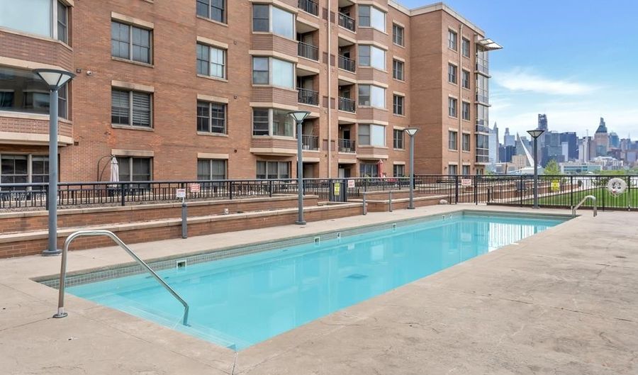 20 AVENUE AT PORT IMPERIAL 411, West New York, NJ 07093 - 2 Beds, 2 Bath