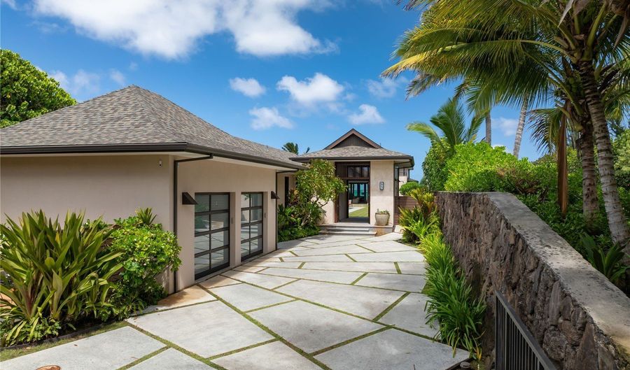 56-201 Kamehameha Hwy, Kahuku, HI 96731 - 4 Beds, 6 Bath