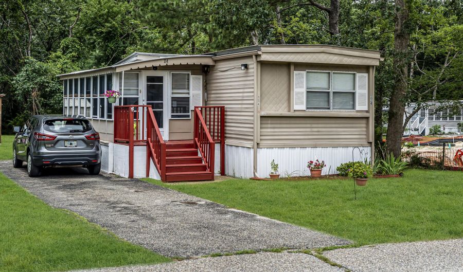114 Redwood Dr, Barnegat, NJ 08005 - 2 Beds, 2 Bath