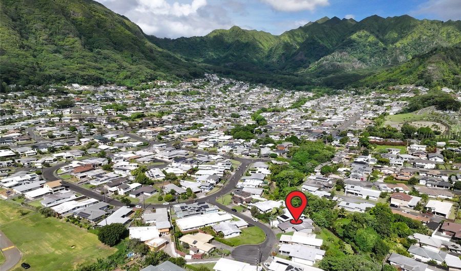 3175 Poelua Pl, Honolulu, HI 96822 - 3 Beds, 2 Bath