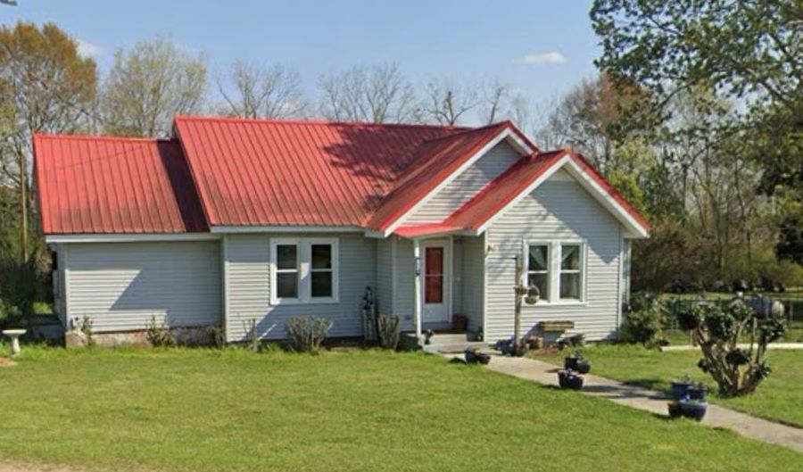 6825 Georgia HWY 112 W, Ashburn, GA 31714 - 3 Beds, 2 Bath