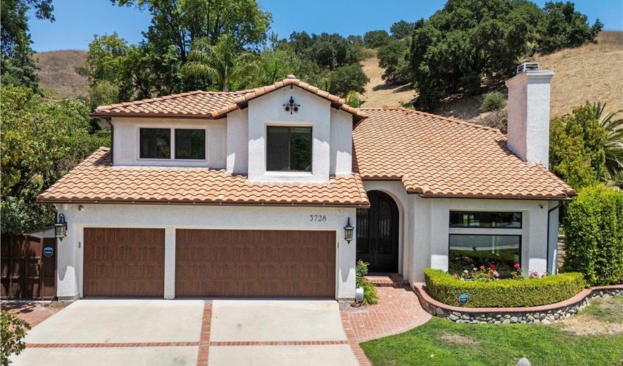 3728 Park Colony Ct, Agoura Hills, CA 91301 - 5 Beds, 3 Bath