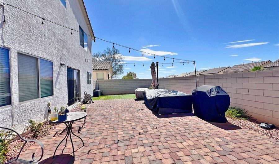 10023 Canyon Hills Ave, Las Vegas, NV 89148 - 5 Beds, 4 Bath