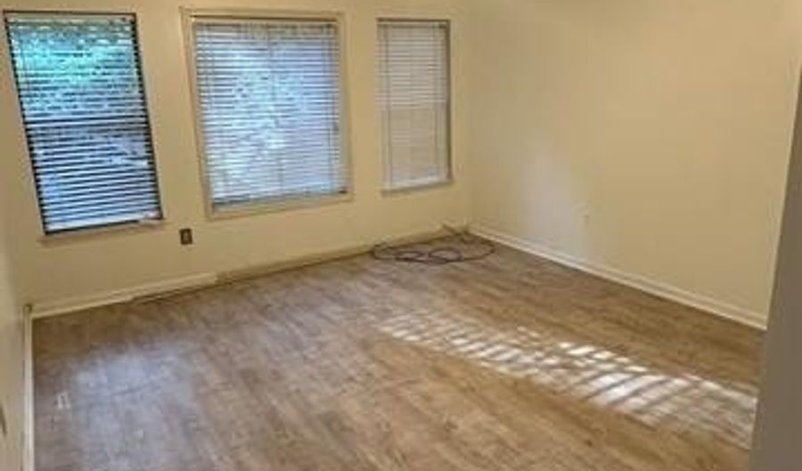 7544 PENNHILL Dr, Baton Rouge, LA 70817 - 3 Beds, 2 Bath
