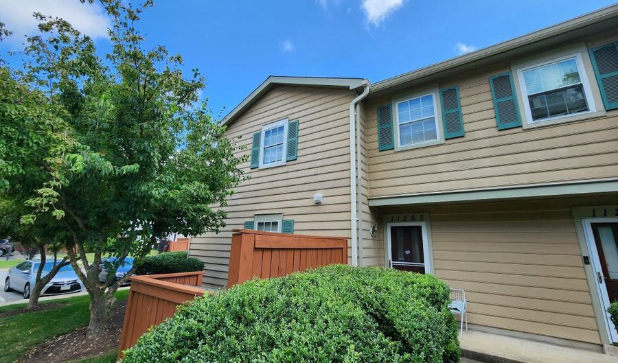 11263 RAGING BROOK Dr 253, Bowie, MD 20720 - 2 Beds, 2 Bath