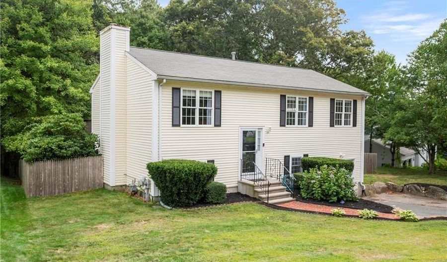 16 Walker Ln, Coventry, RI 02916 - 3 Beds, 2 Bath
