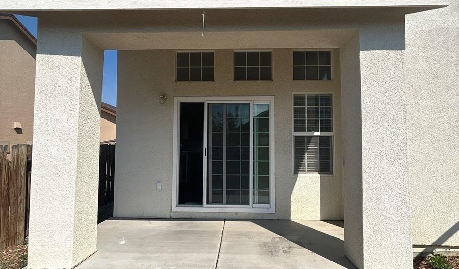 1465 Ridge Point Dr, Carson City, NV 89706 - 4 Beds, 3 Bath