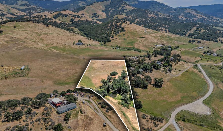 2345 Old Greensprings Hwy, Ashland, OR 97520 - 0 Beds, 0 Bath