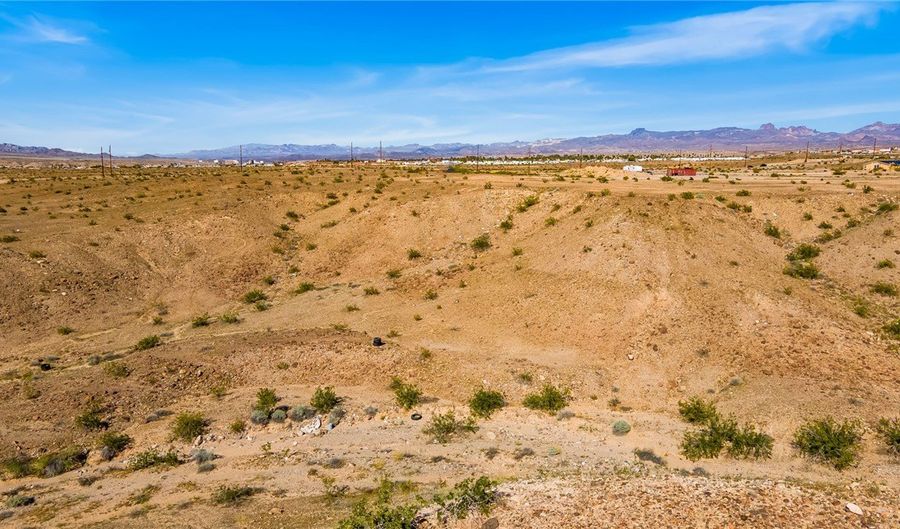 1957 N Oatman Rd, Bullhead City, AZ 86442 - 0 Beds, 0 Bath