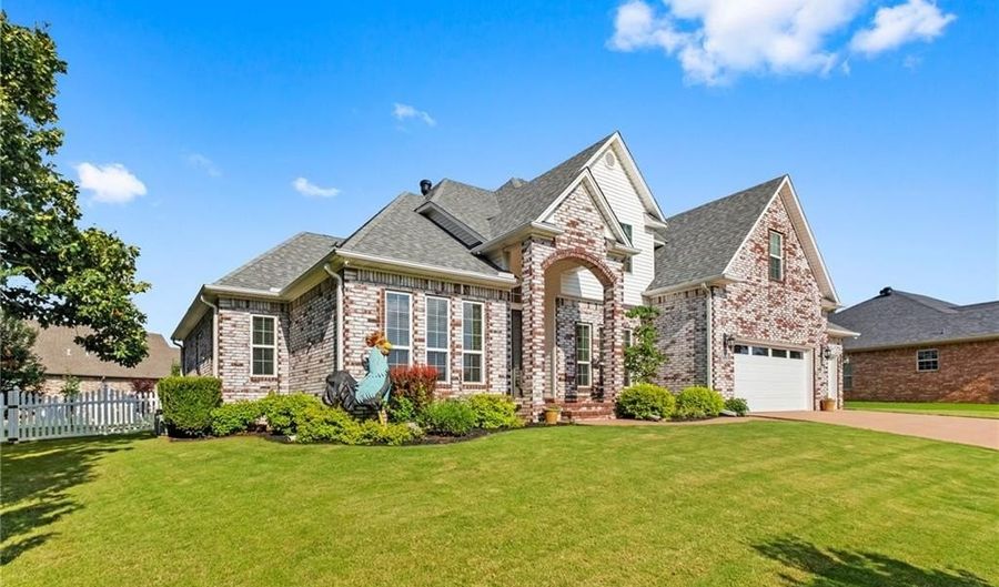 3401 Green Way, Alma, AR 72921 - 4 Beds, 4 Bath