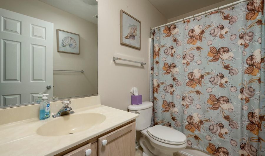 24 VANDYKE St B, Dewey Beach, DE 19971 - 4 Beds, 3 Bath