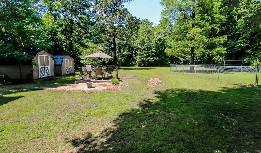 28506 SUSSEX Hwy, Laurel, DE 19956 - 3 Beds, 2 Bath