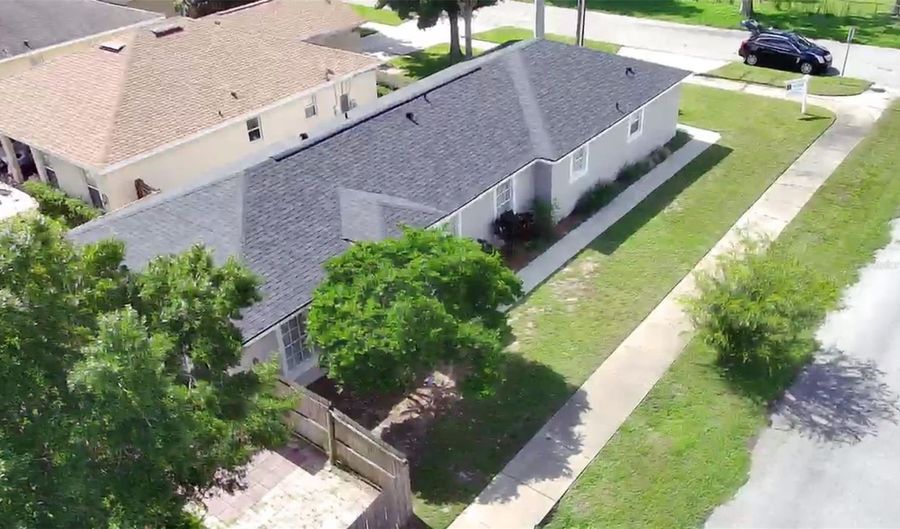 1833 COURTLAND St, Orlando, FL 32804 - 3 Beds, 2 Bath