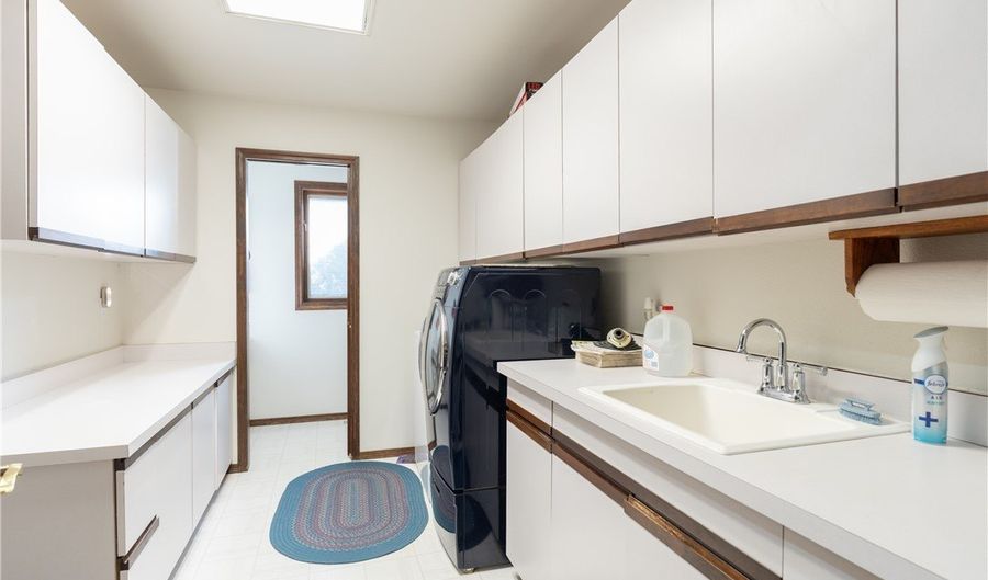 12 Westara Ln, Bridger, MT 59014 - 4 Beds, 4 Bath