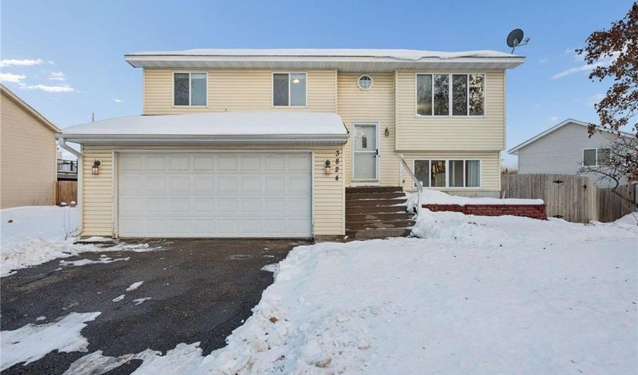 3824 Tower Pond Dr, Anoka, MN 55303 - 4 Beds, 2 Bath