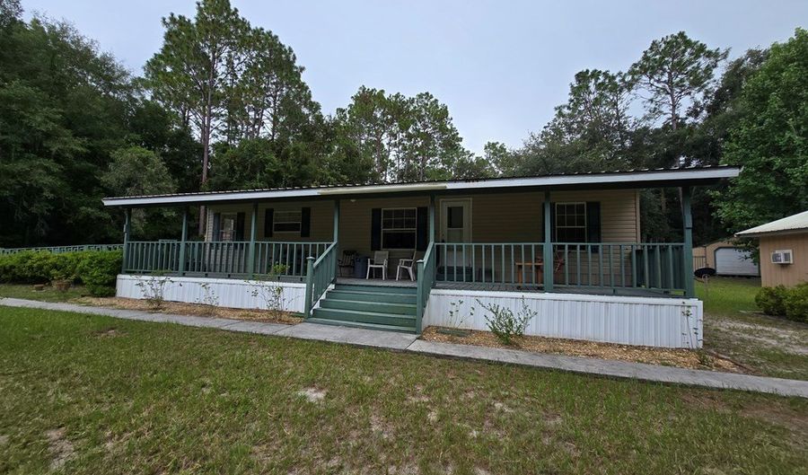 1719 62nd Pl, Bell, FL 32619 - 4 Beds, 3 Bath