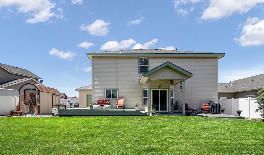 19044 Kenney Way, Caldwell, ID 83605 - 4 Beds, 3 Bath