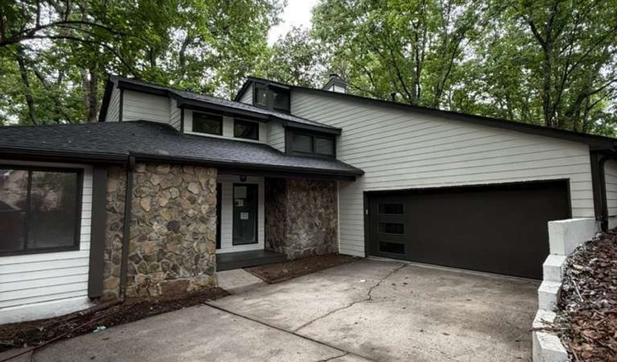 352 N Peak Dr, Alpharetta, GA 30022 - 3 Beds, 3 Bath