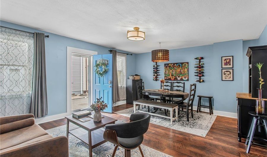 2709 Larkins Way, Airville, PA 15203 - 3 Beds, 1 Bath