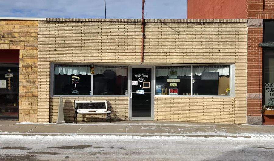 135 N Miles St, Appleton, MN 56208 - 0 Beds, 0 Bath