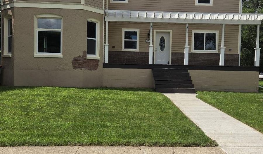 111 N 6th St, Beresford, SD 57004 - 5 Beds, 3 Bath