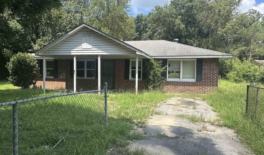 3860 Lindwood Dr, Macon, GA 31206 - 3 Beds, 1 Bath