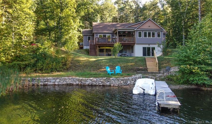 120 S Shore Rd, Killingly, CT 06241 - 3 Beds, 3 Bath