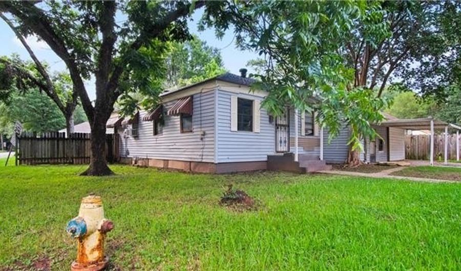 2454 ALMA St, Alexandria, LA 71301 - 5 Beds, 2 Bath