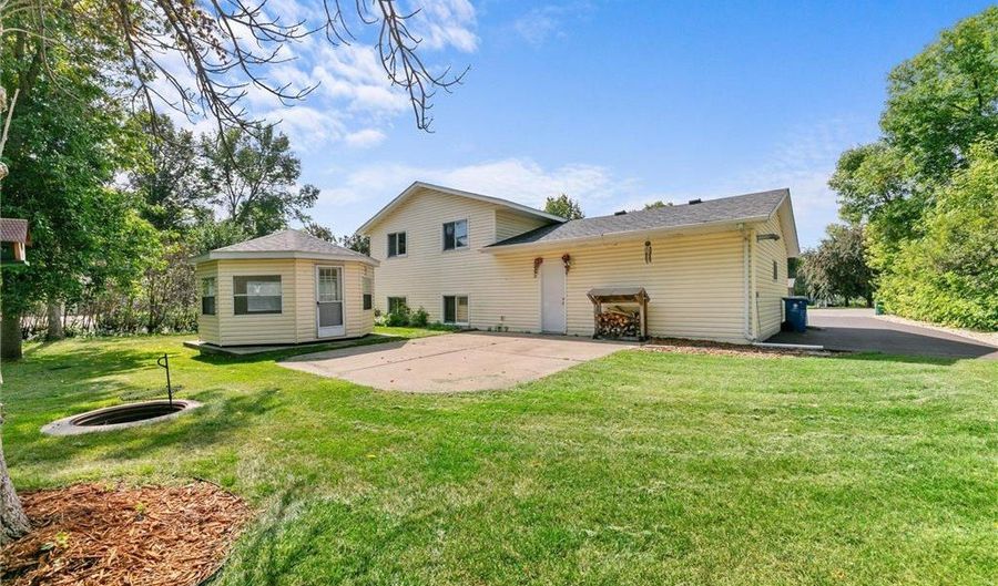 5530 55th Cir NE, Albertville, MN 55301 - 3 Beds, 2 Bath