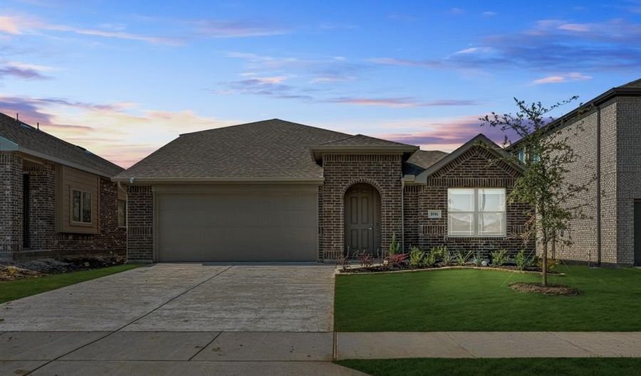 1016 Nighthawk Trl, Alvarado, TX 76009 - 5 Beds, 3 Bath