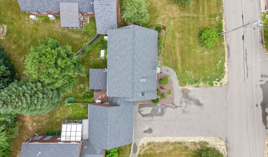 2 Cortland Cir, Bangor, ME 04401 - 3 Beds, 2 Bath