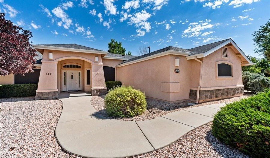 977 Kristin St, Chino Valley, AZ 86323 - 3 Beds, 2 Bath