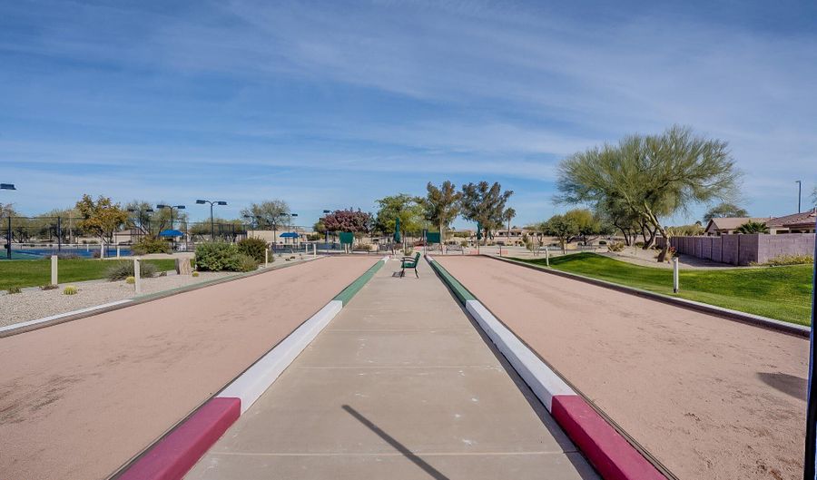 3220 E GLENEAGLE Dr, Chandler, AZ 85249 - 2 Beds, 2 Bath