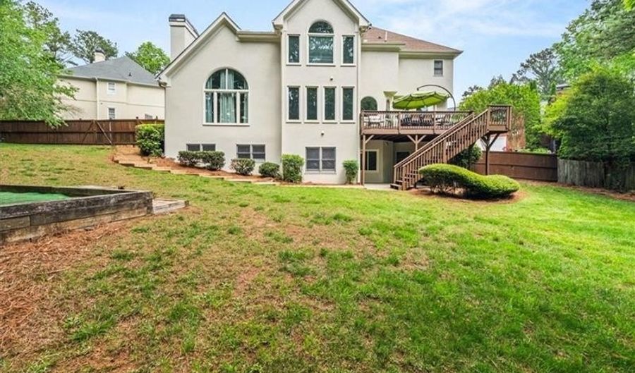 1008 STREAM Vly, Alpharetta, GA 30022 - 7 Beds, 5 Bath