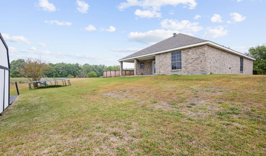 16537 Wilfred Dr, Abbeville, LA 70510 - 3 Beds, 2 Bath