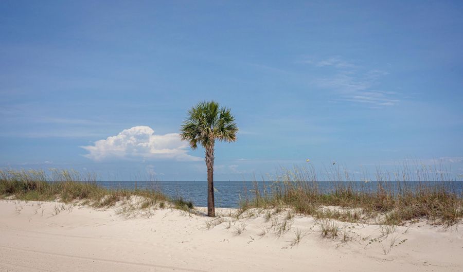 1282 Beach Blvd Lot 207, Biloxi, MS 39530 - 1 Beds, 1 Bath