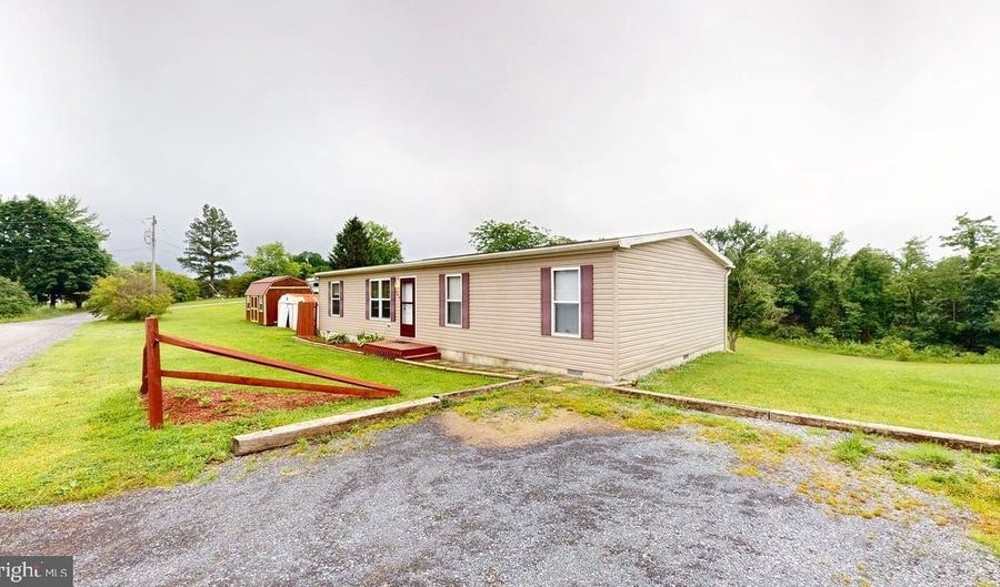 109 REEDS Dr, Augusta, WV 26704 - 3 Beds, 2 Bath