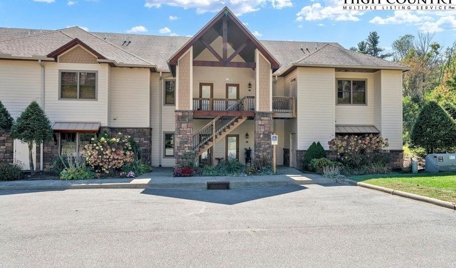 325 Penny Ln D1, Banner Elk, NC 28604 - 2 Beds, 2 Bath