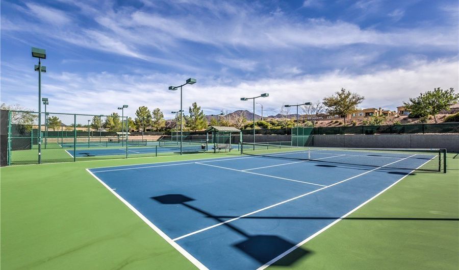 2565 Leighton Ave, Henderson, NV 89052 - 2 Beds, 2 Bath