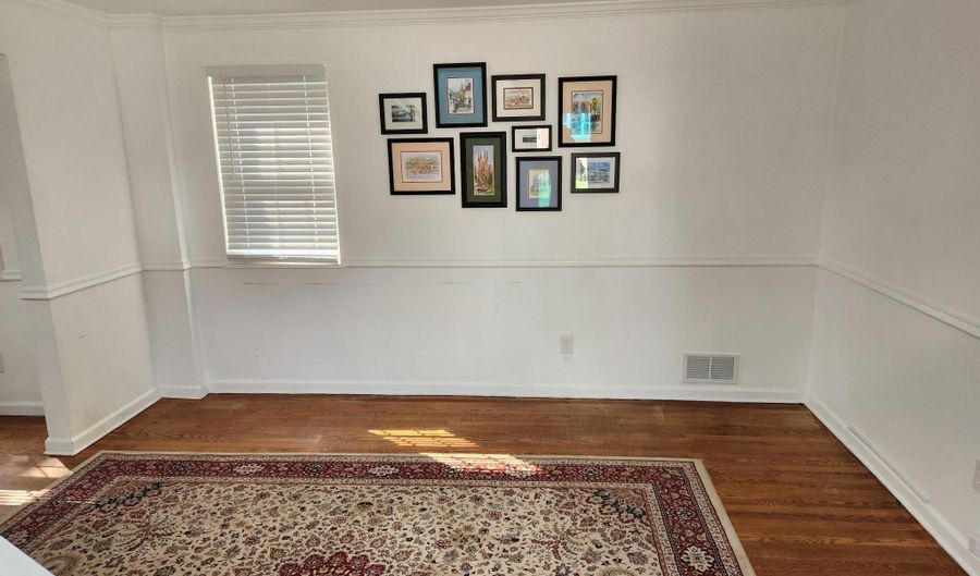 3212 13TH Rd S, Arlington, VA 22204 - 2 Beds, 2 Bath