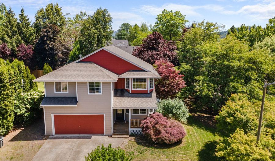 1601 NW 2ND Ave, Battle Ground, WA 98604 - 3 Beds, 3 Bath