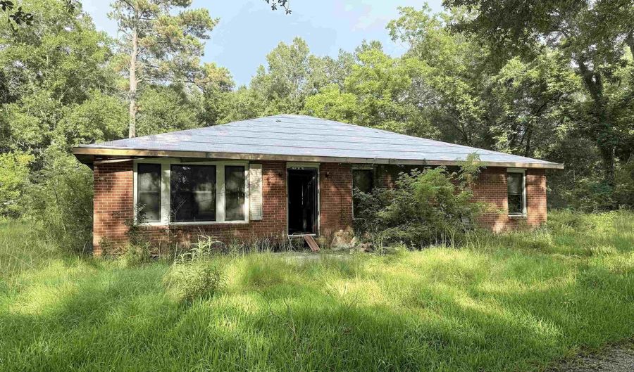13150 Blackwater Rd, Baker, LA 70714 - 3 Beds, 2 Bath
