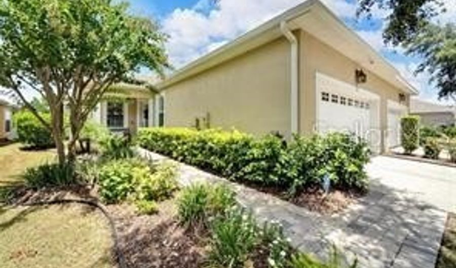 210 LATITUDE Pl, Apollo Beach, FL 33572 - 3 Beds, 2 Bath