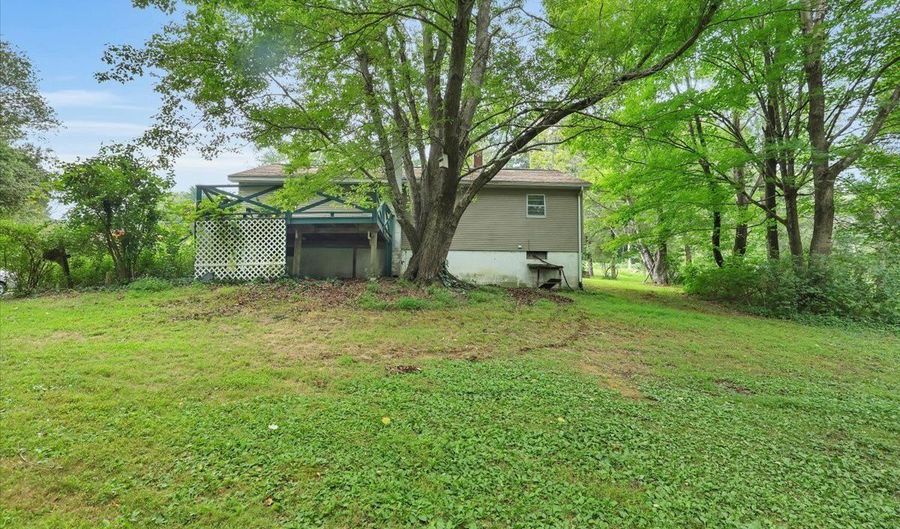 248 Cooper Ln, Coventry, CT 06238 - 3 Beds, 1 Bath