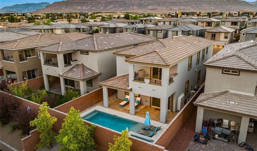 4140 Royal Melody Ct, Las Vegas, NV 89135 - 5 Beds, 3 Bath