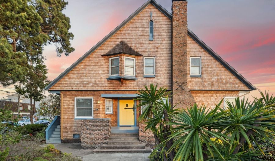2000 CLINTON Ave, Alameda, CA 94501 - 0 Beds, 0 Bath